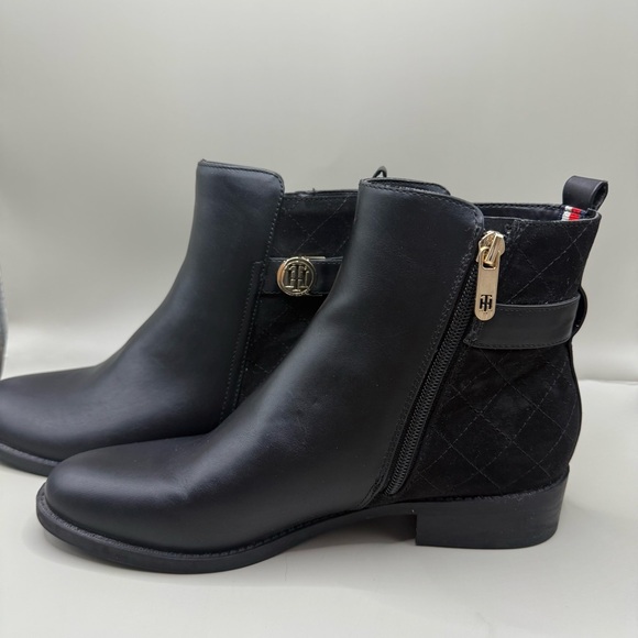Tommy Hilfiger Women’s Black Leather Side Zip Quilted Ankle Booties Boots 8.5 M - Picture 5 of 9